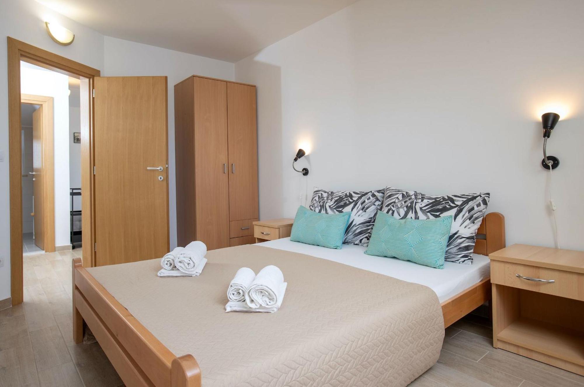 Goldfinch Estate Apartment Banjole Phòng bức ảnh