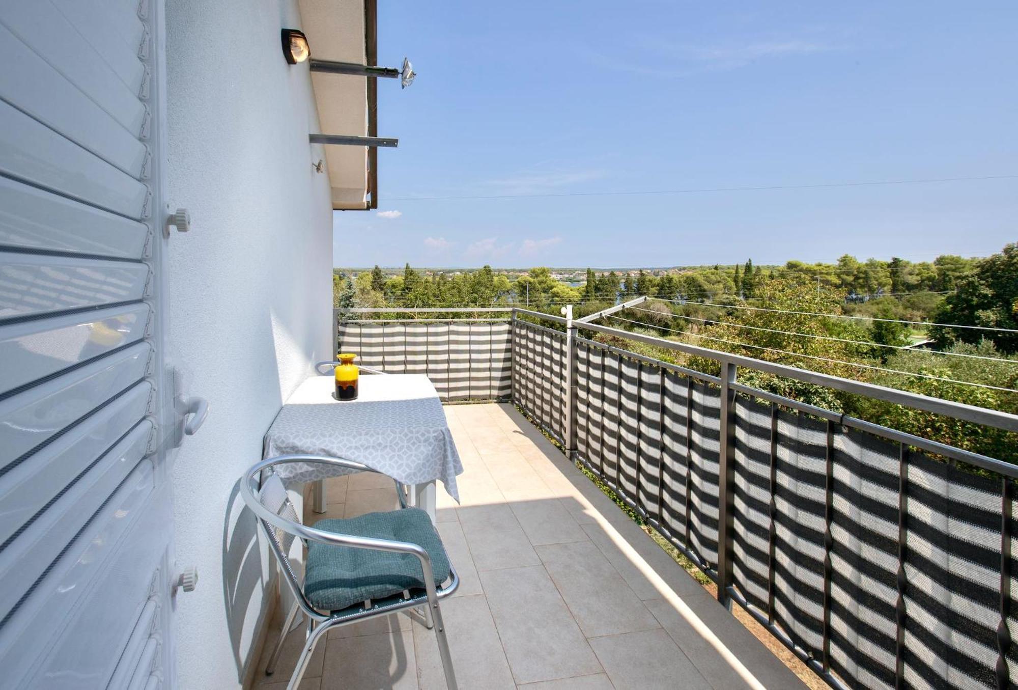 Goldfinch Estate Apartment Banjole Phòng bức ảnh